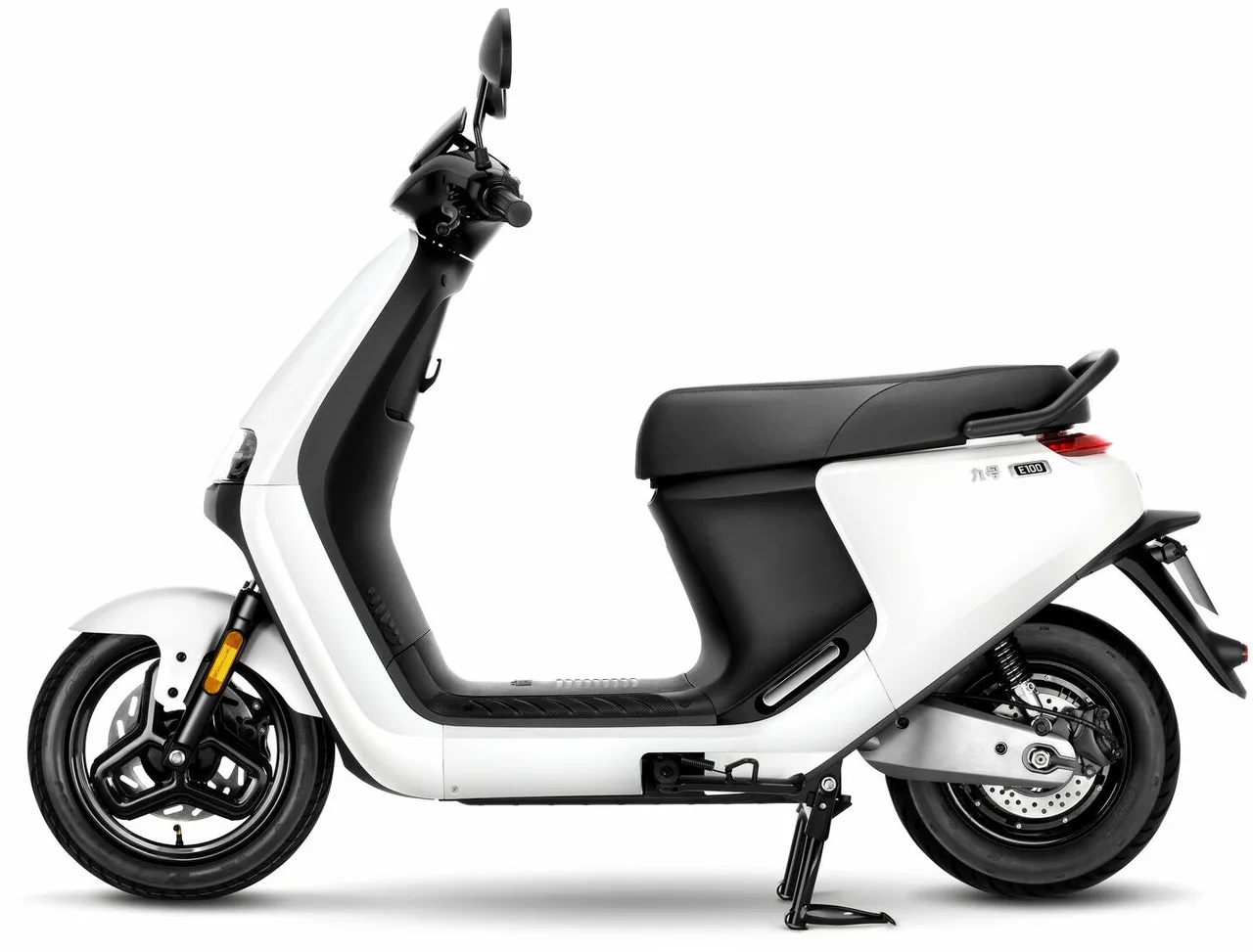 Segway eScooter E90 - Scooter electrico 2024